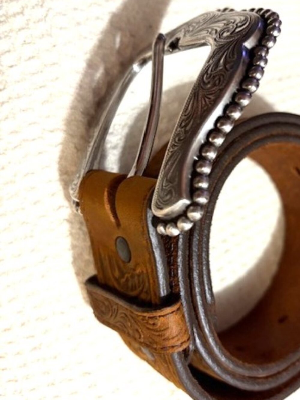 TONY LAMA WOMEN'S TOOLED LEATHER LAYLA BELT Size 30 C50739 pre-owned - Picture 3 of 5